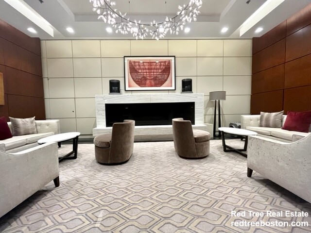 1 Charles St, Back Bay