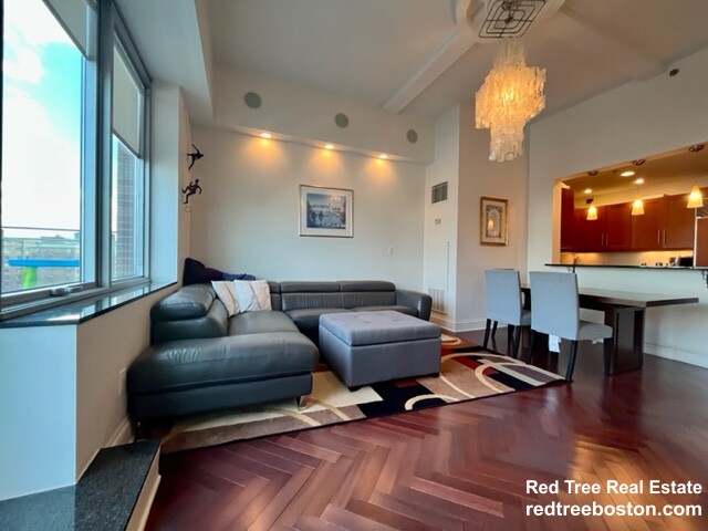 1 Charles St, Back Bay