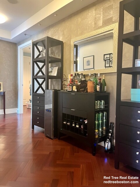 1 Charles St, Back Bay