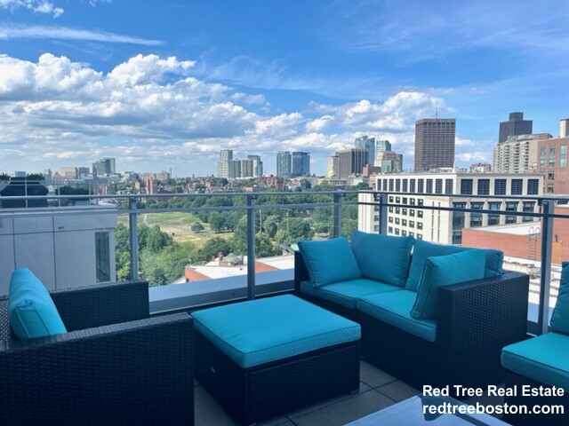 1 Charles St, Back Bay