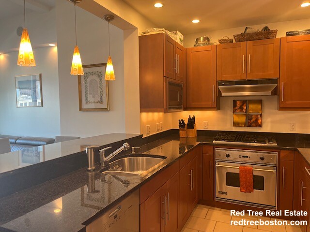 1 Charles St, Back Bay