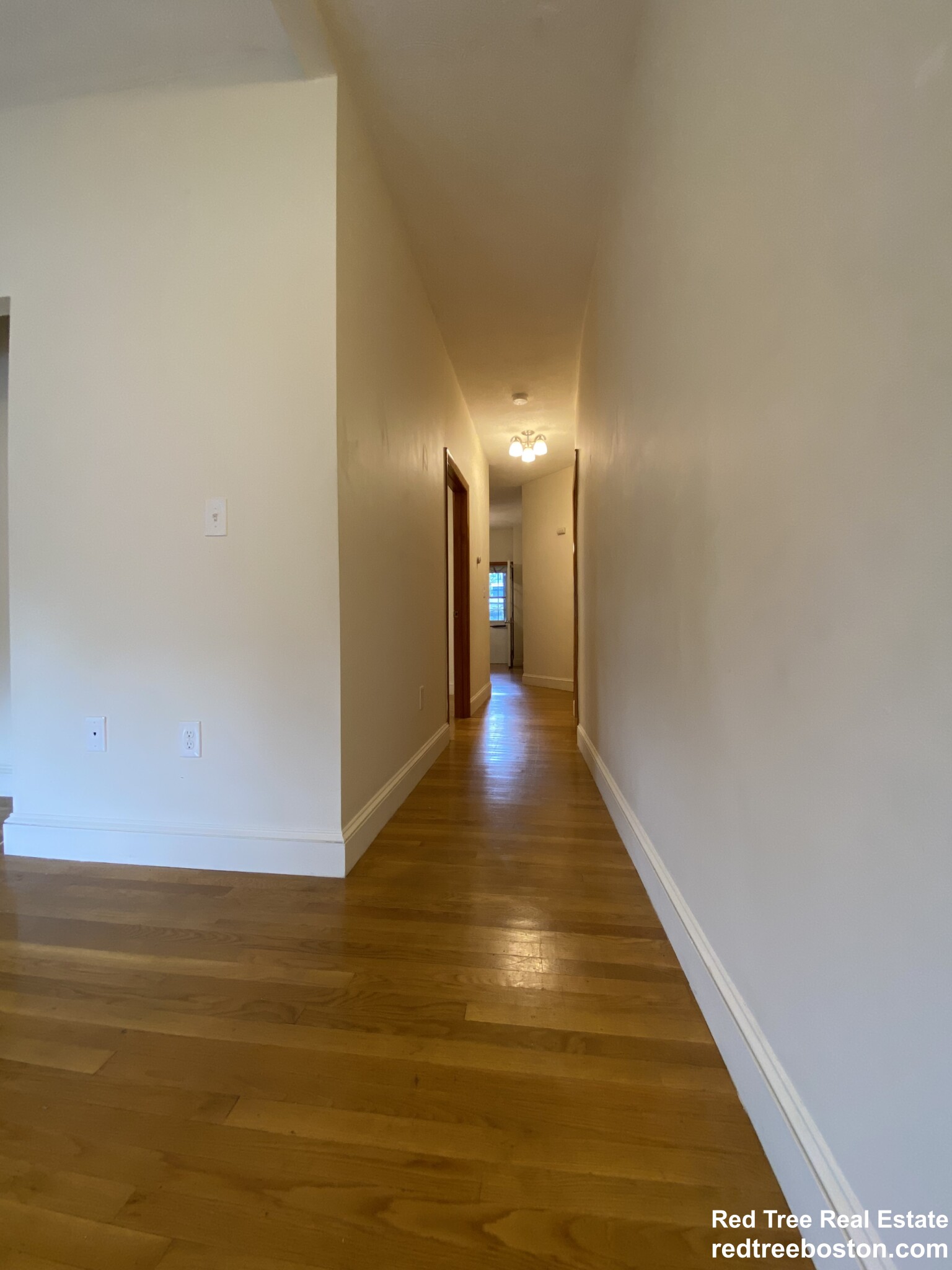 14 Clarendon St, Watertown