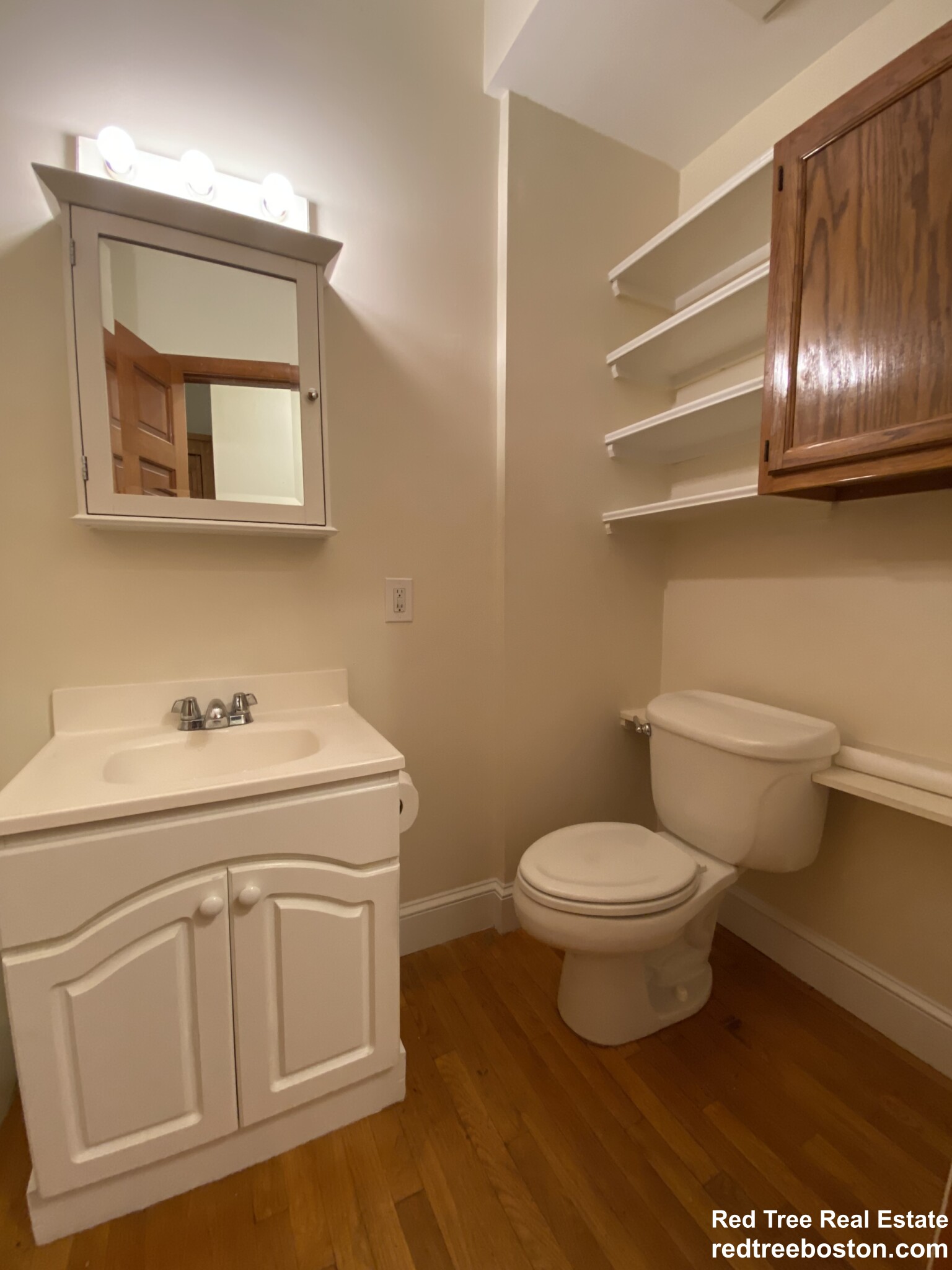 14 Clarendon St, Watertown