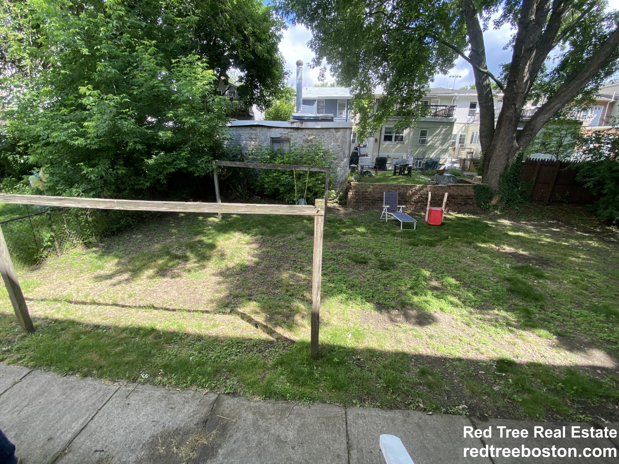 14 Clarendon St, Watertown