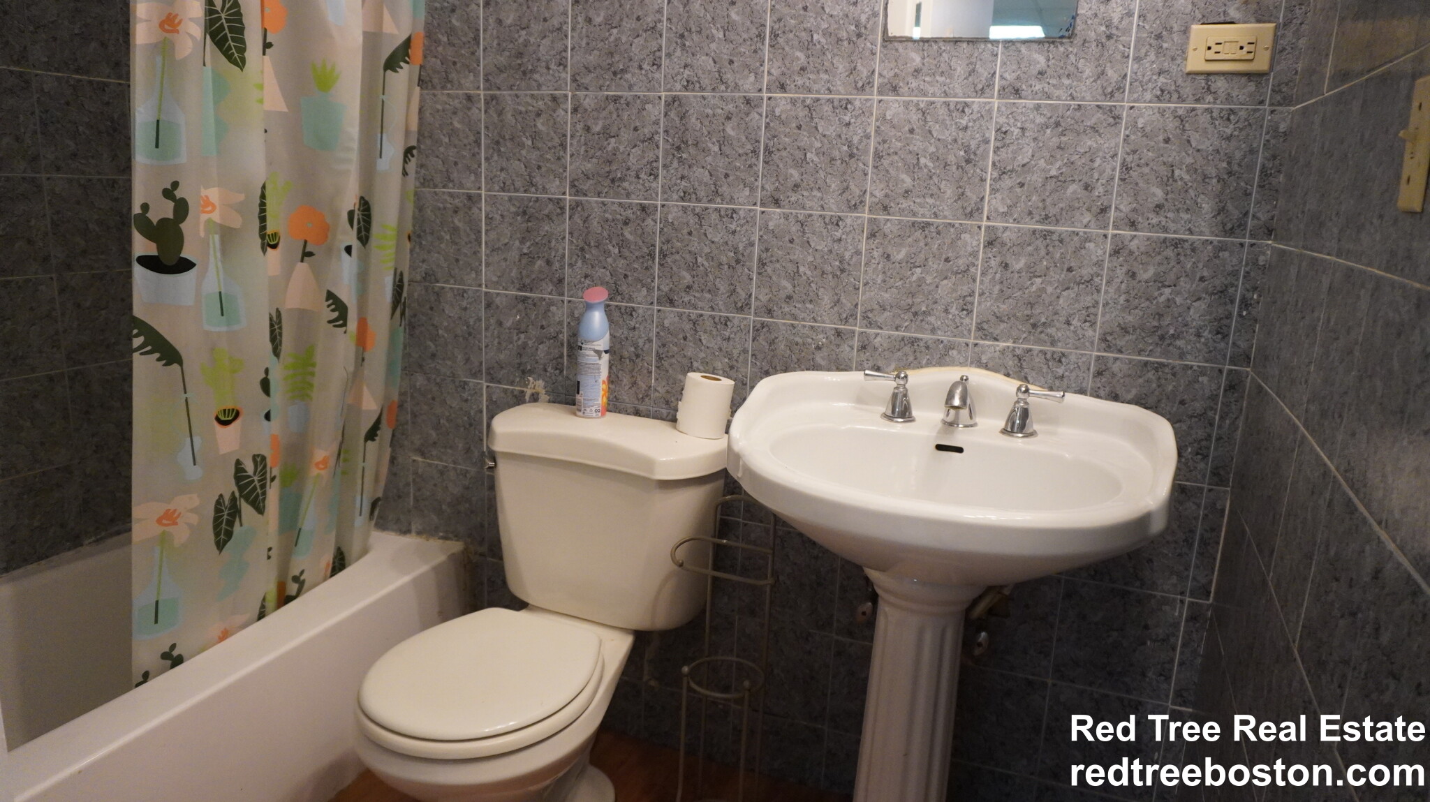 11 Aberdeen St, Fenway