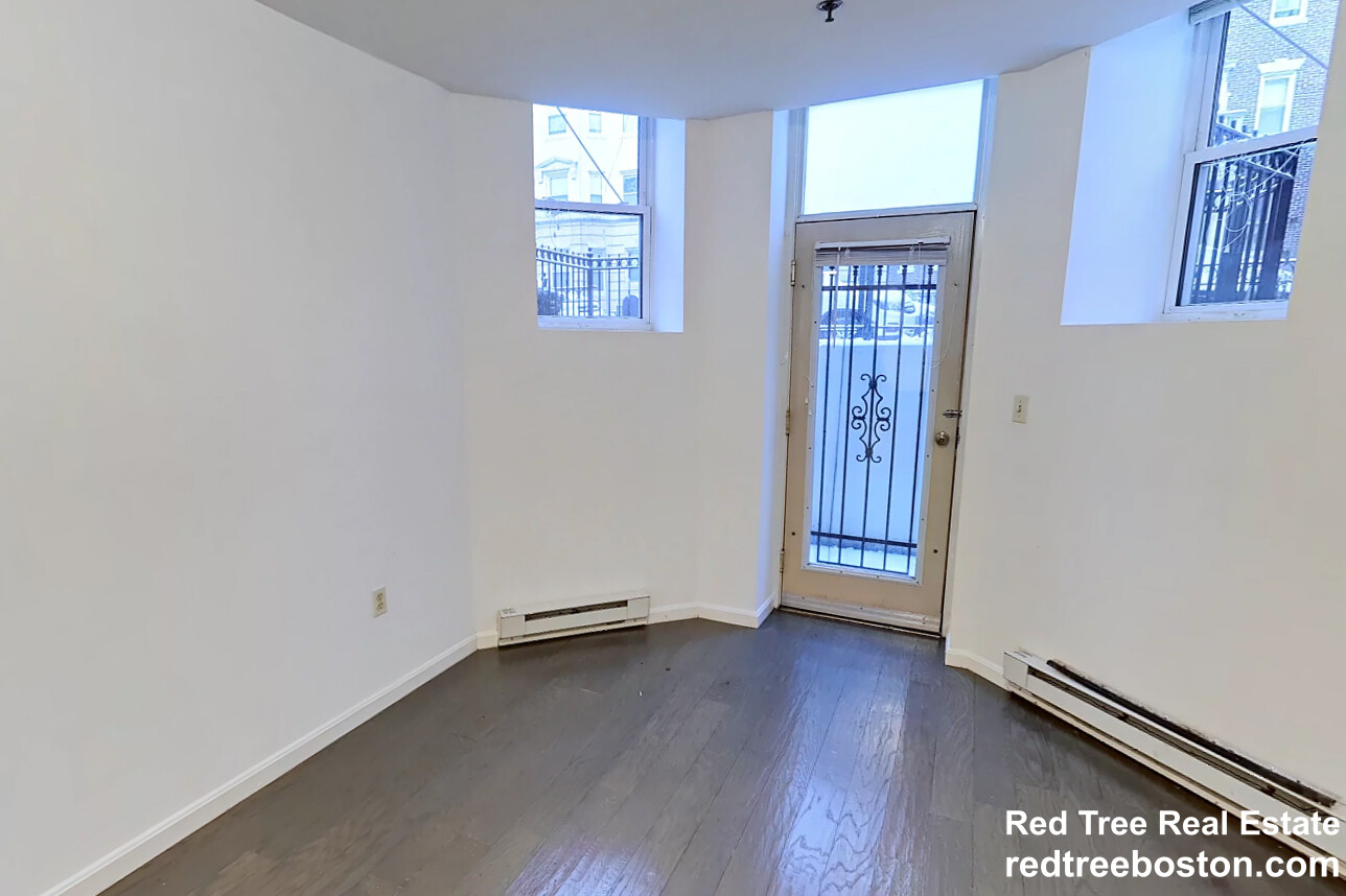 20 Queensberry St, Fenway