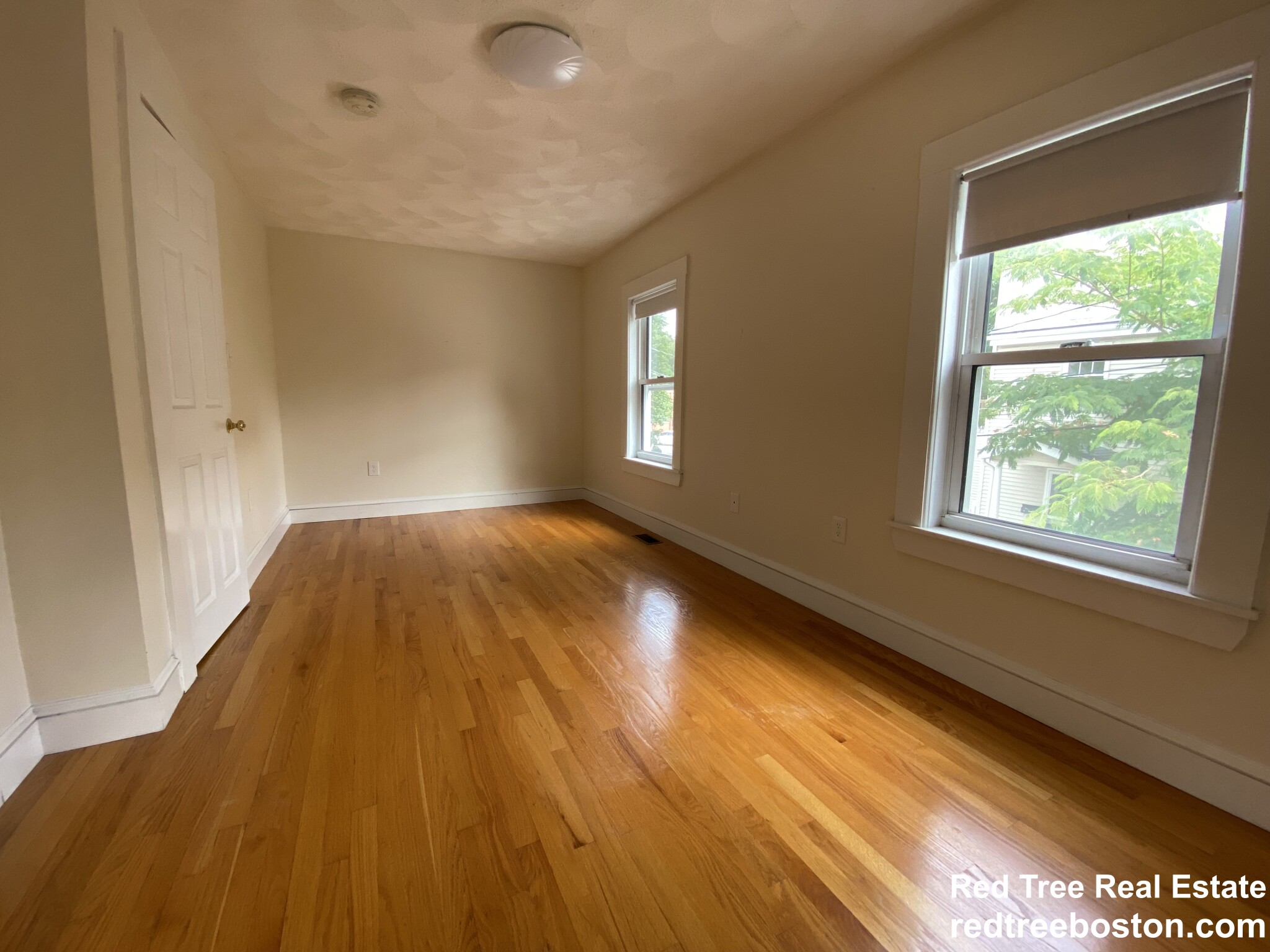 7 Rifle Ct, Watertown