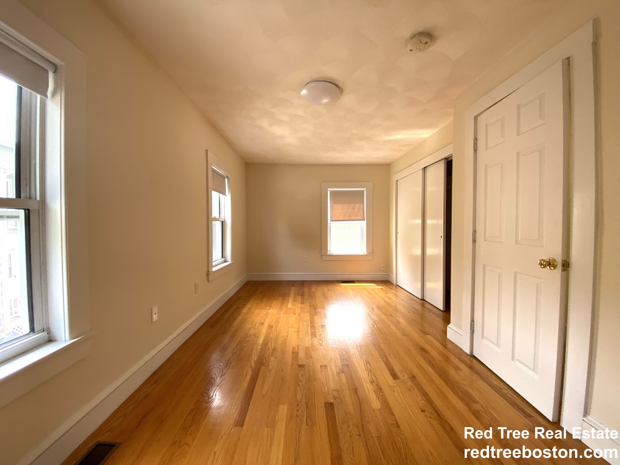 7 Rifle Ct, Watertown