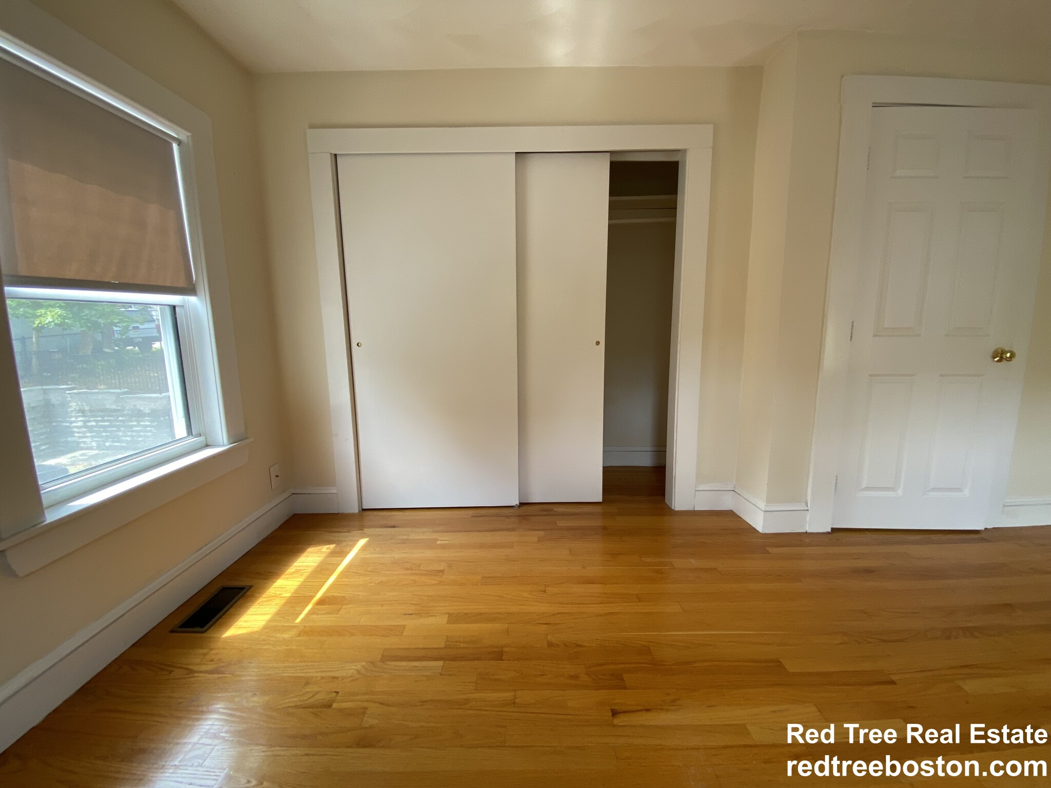 7 Rifle Ct, Watertown