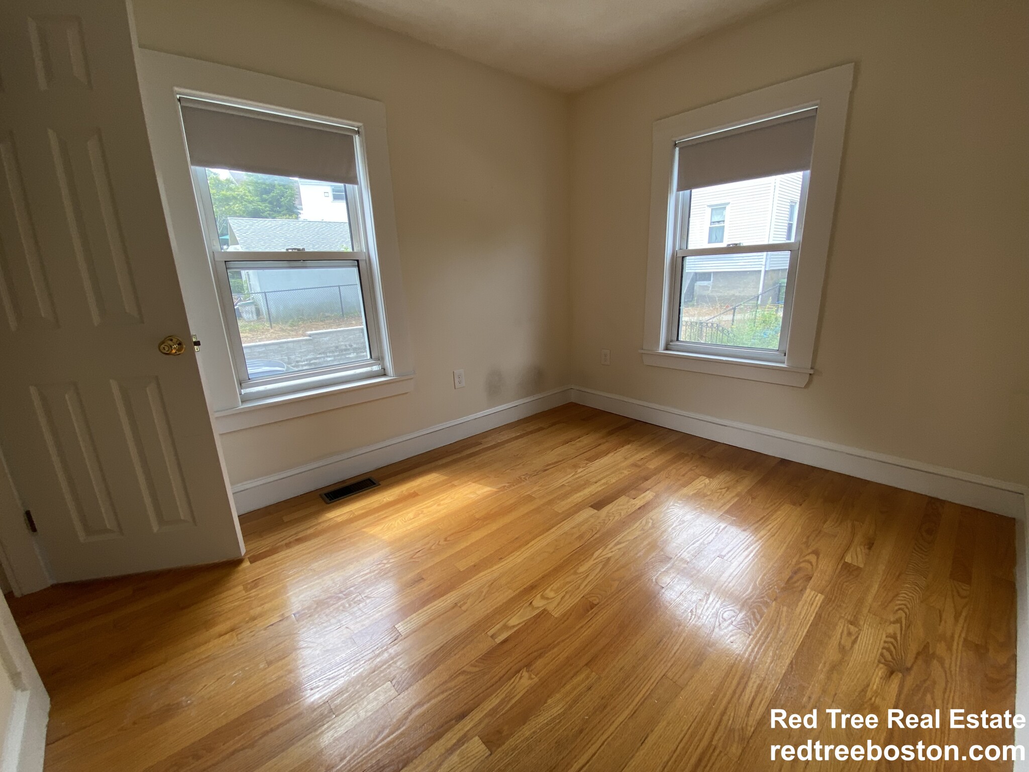 7 Rifle Ct, Watertown