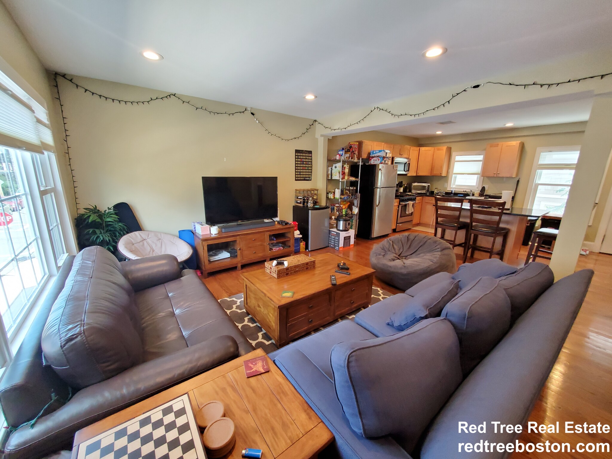 18 Plainfield St, Jamaica Plain