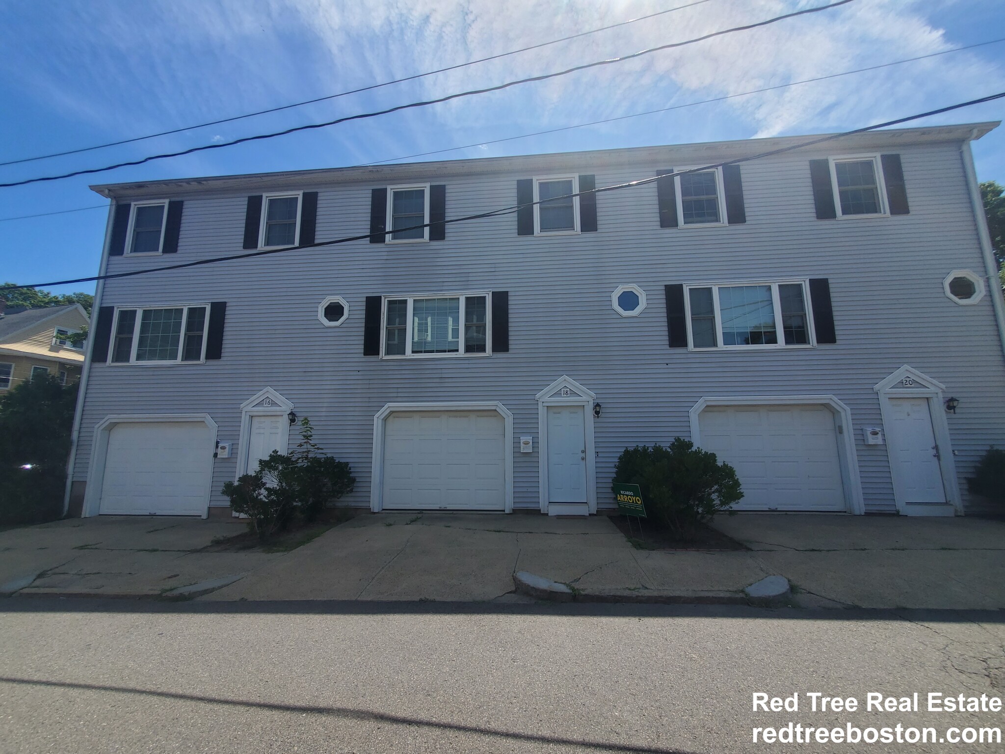 18 Plainfield St, Jamaica Plain