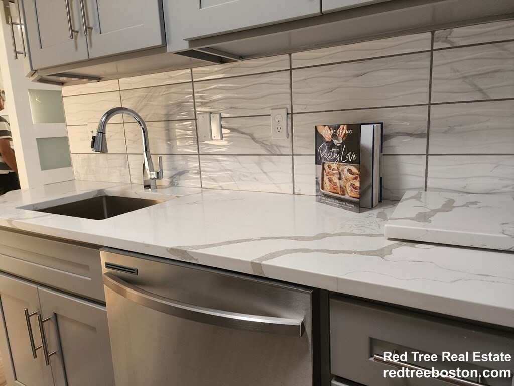 151 Tremont St, Downtown