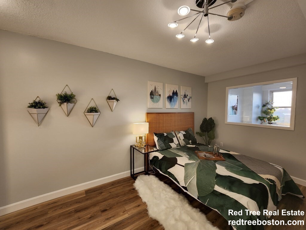 151 Tremont St, Downtown