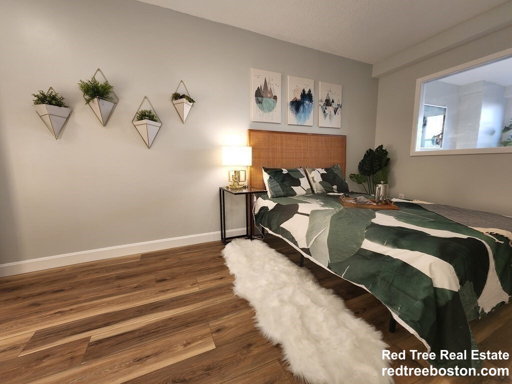 151 Tremont St, Downtown