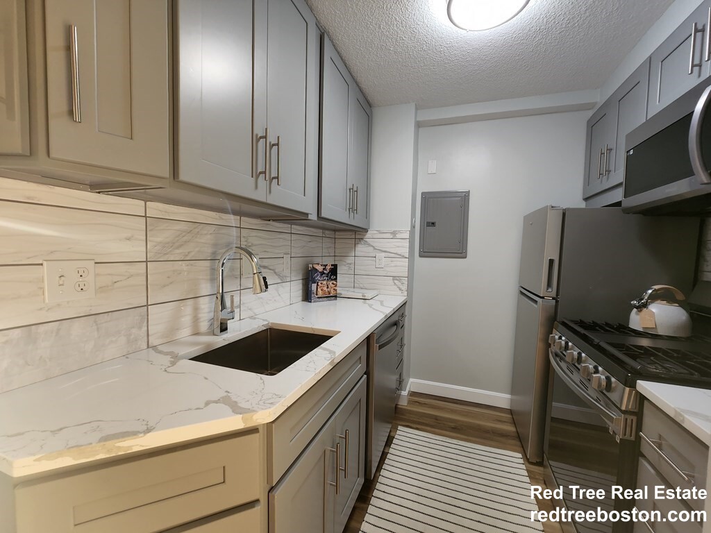 151 Tremont St, Downtown