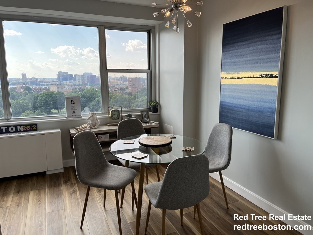 151 Tremont St, Downtown