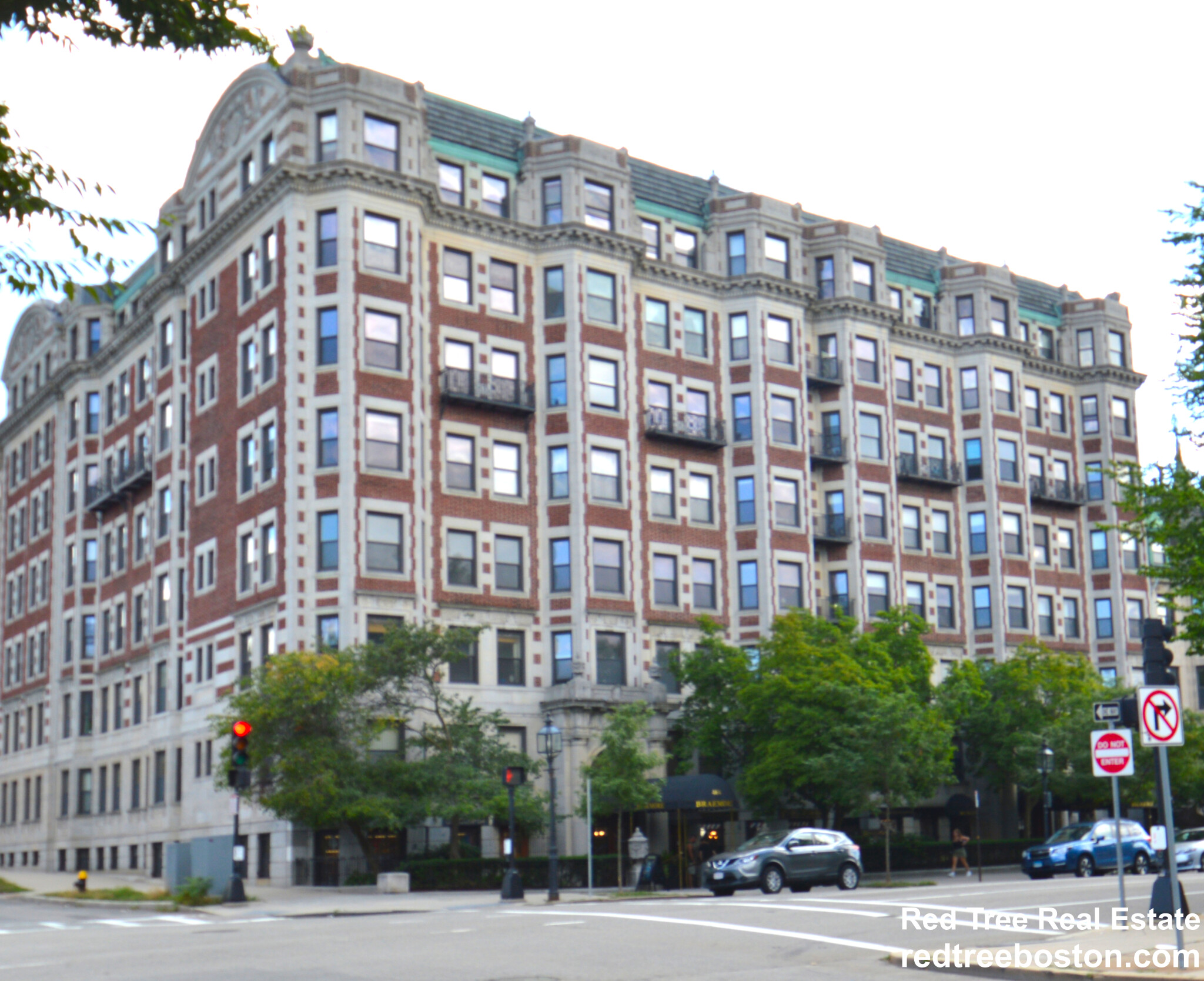 464 Commonwealth Ave, Fenway