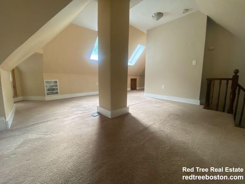 305 Central St, Newton