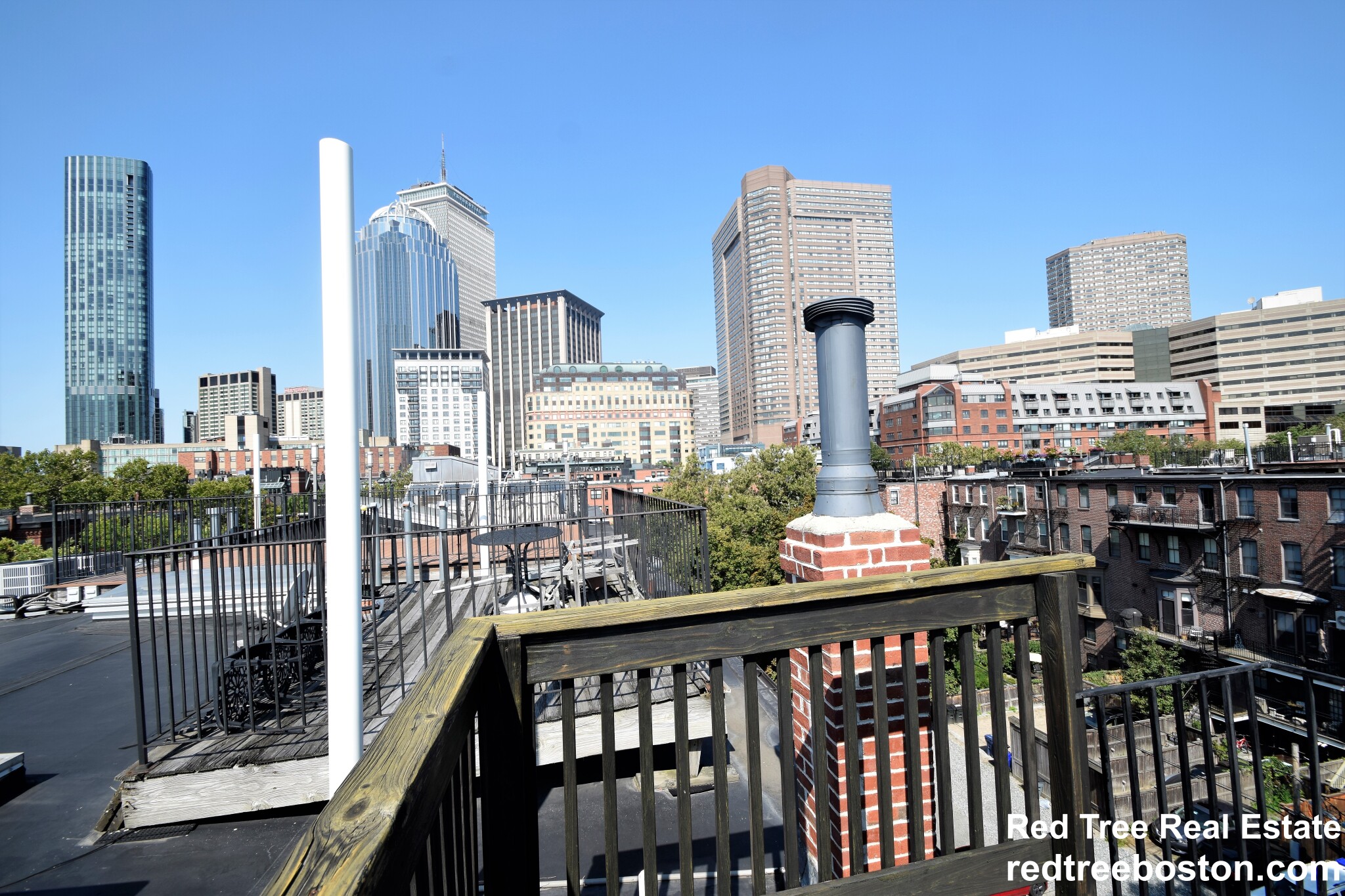 17 Holyoke St, South End