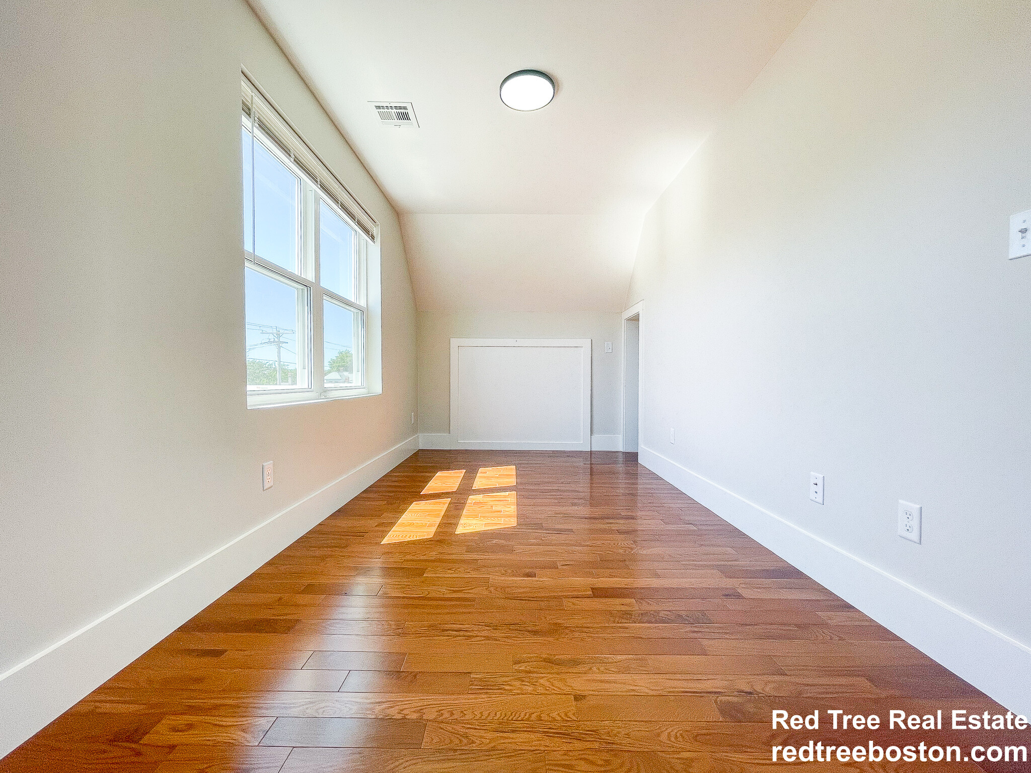 290 Riverside Ave, Medford