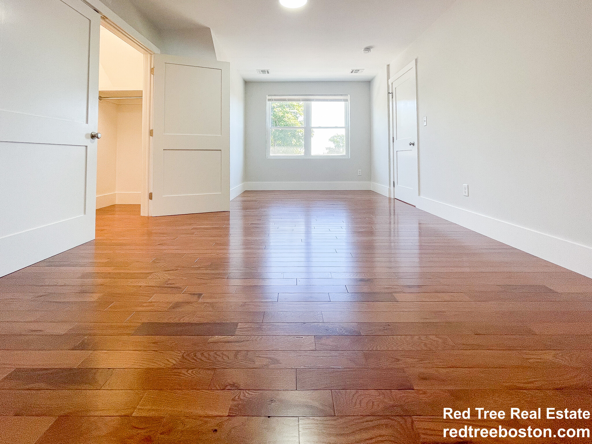 290 Riverside Ave, Medford