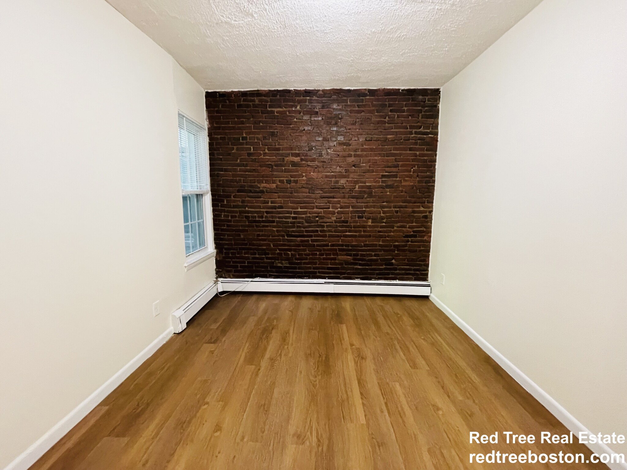 62 South Huntington Ave, Jamaica Plain