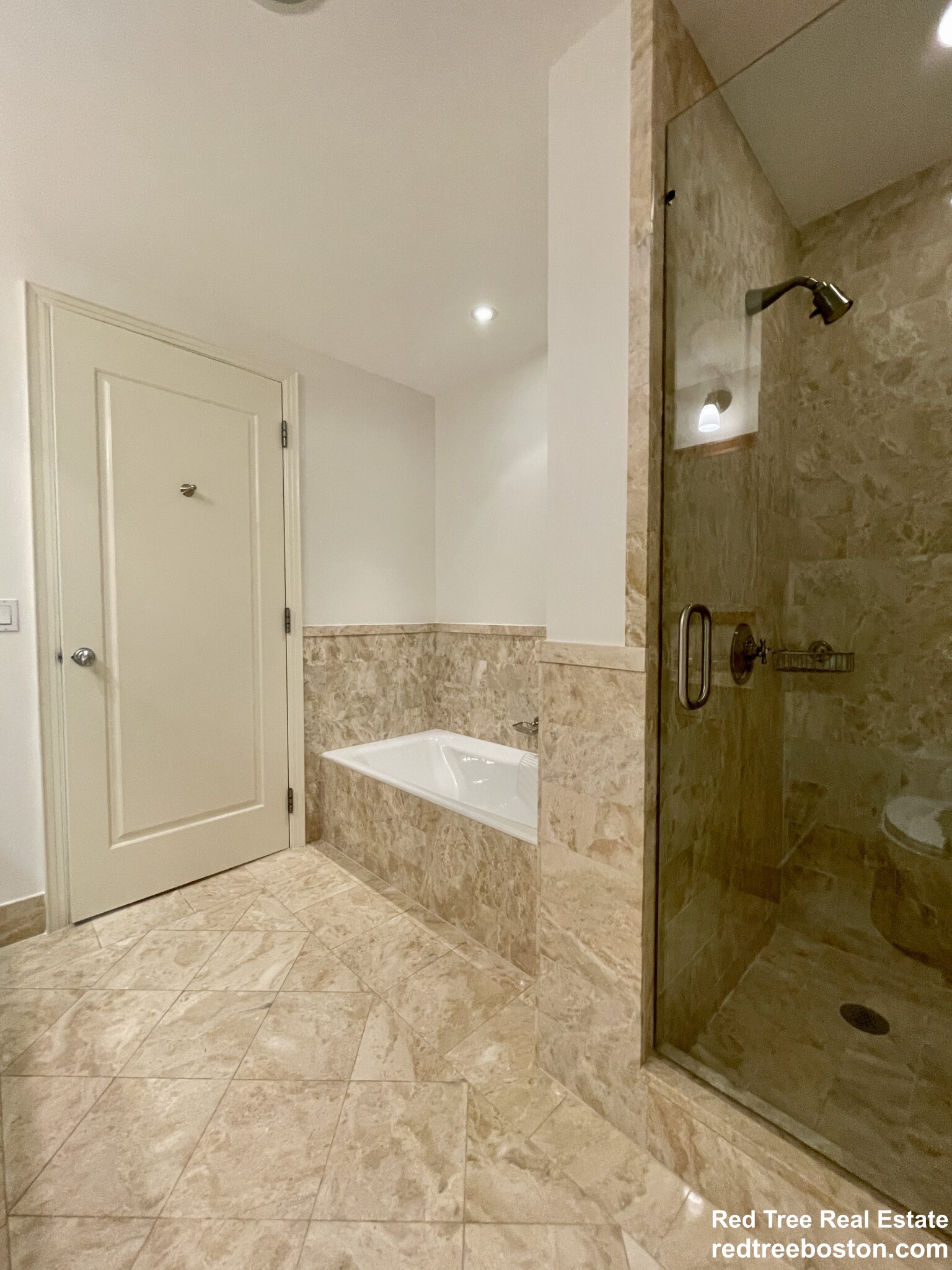 1 Charles St South, Back Bay