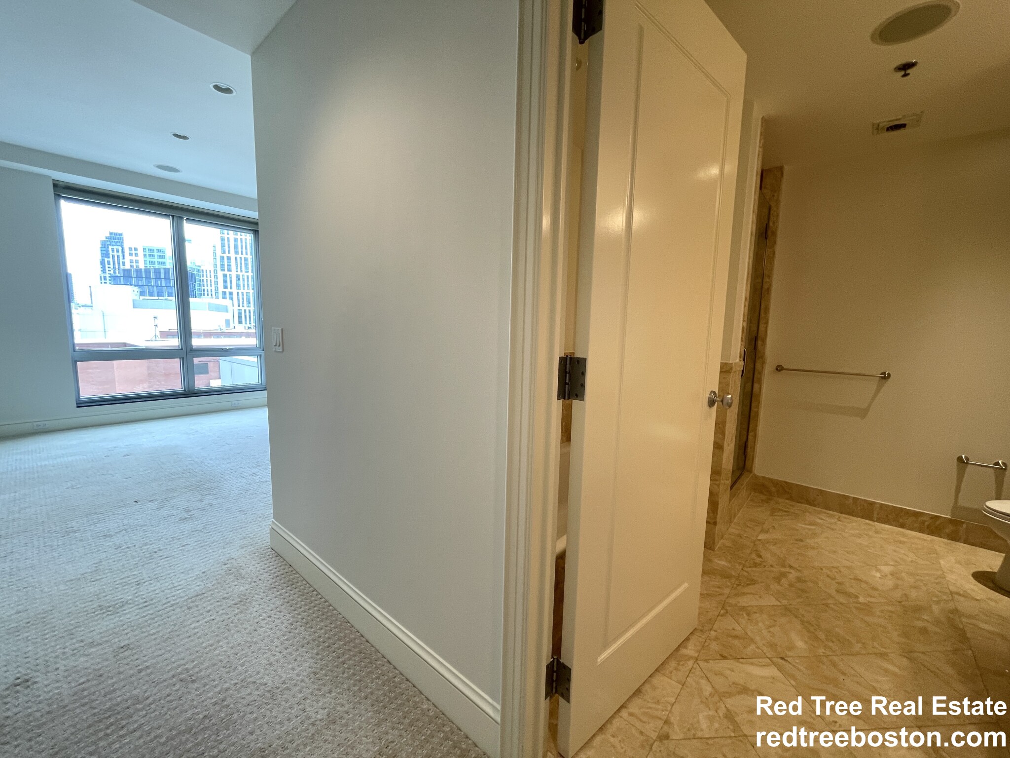 1 Charles St South, Back Bay