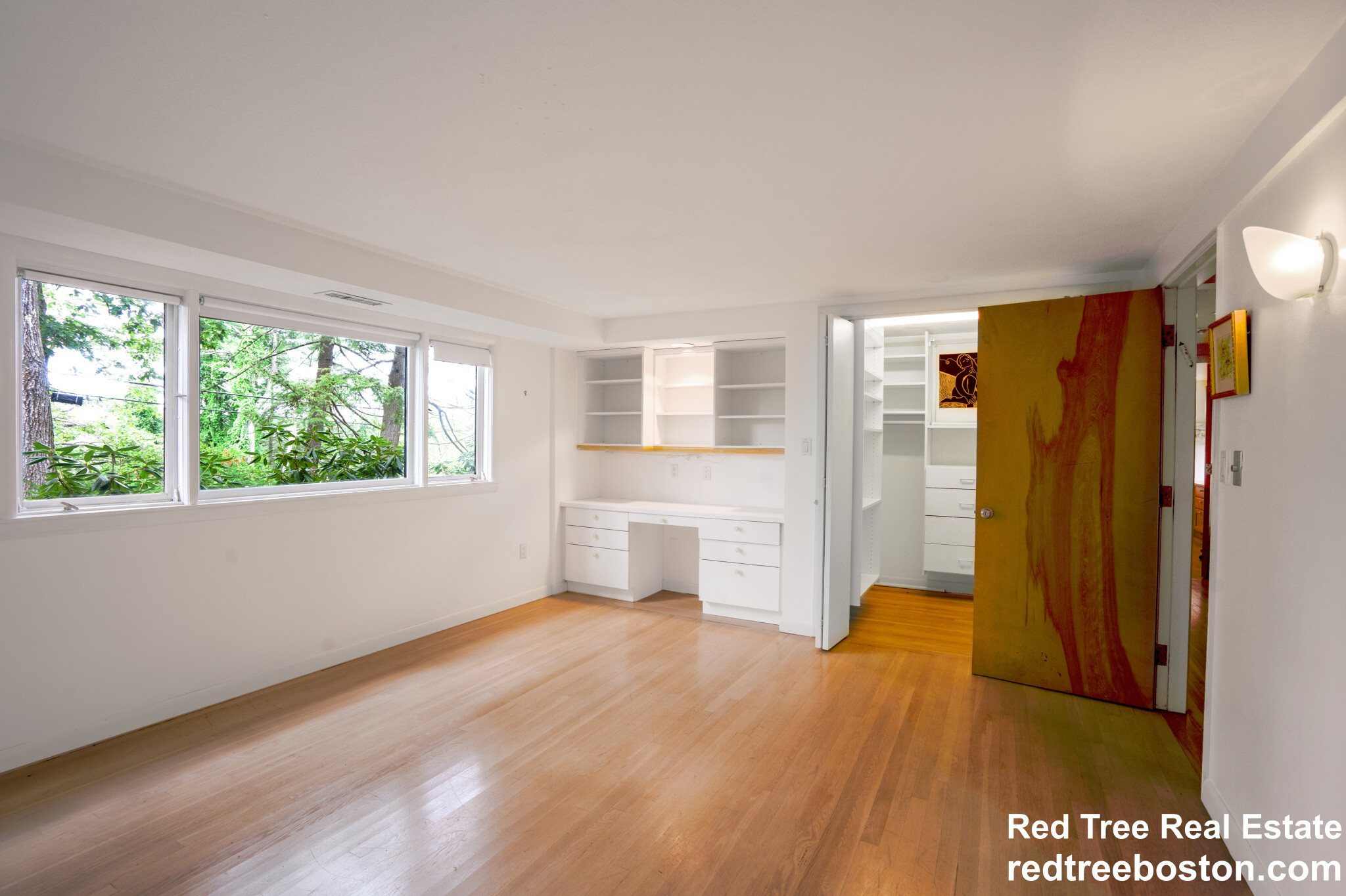 128 Baldpate Hill Rd, Newton