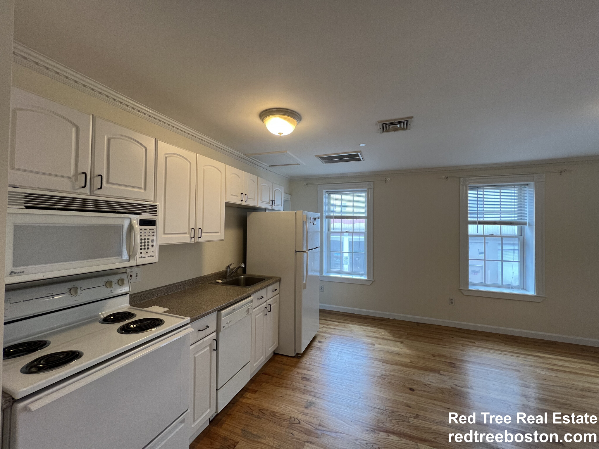 8 Bishop Richard Allen Dr, Central Square