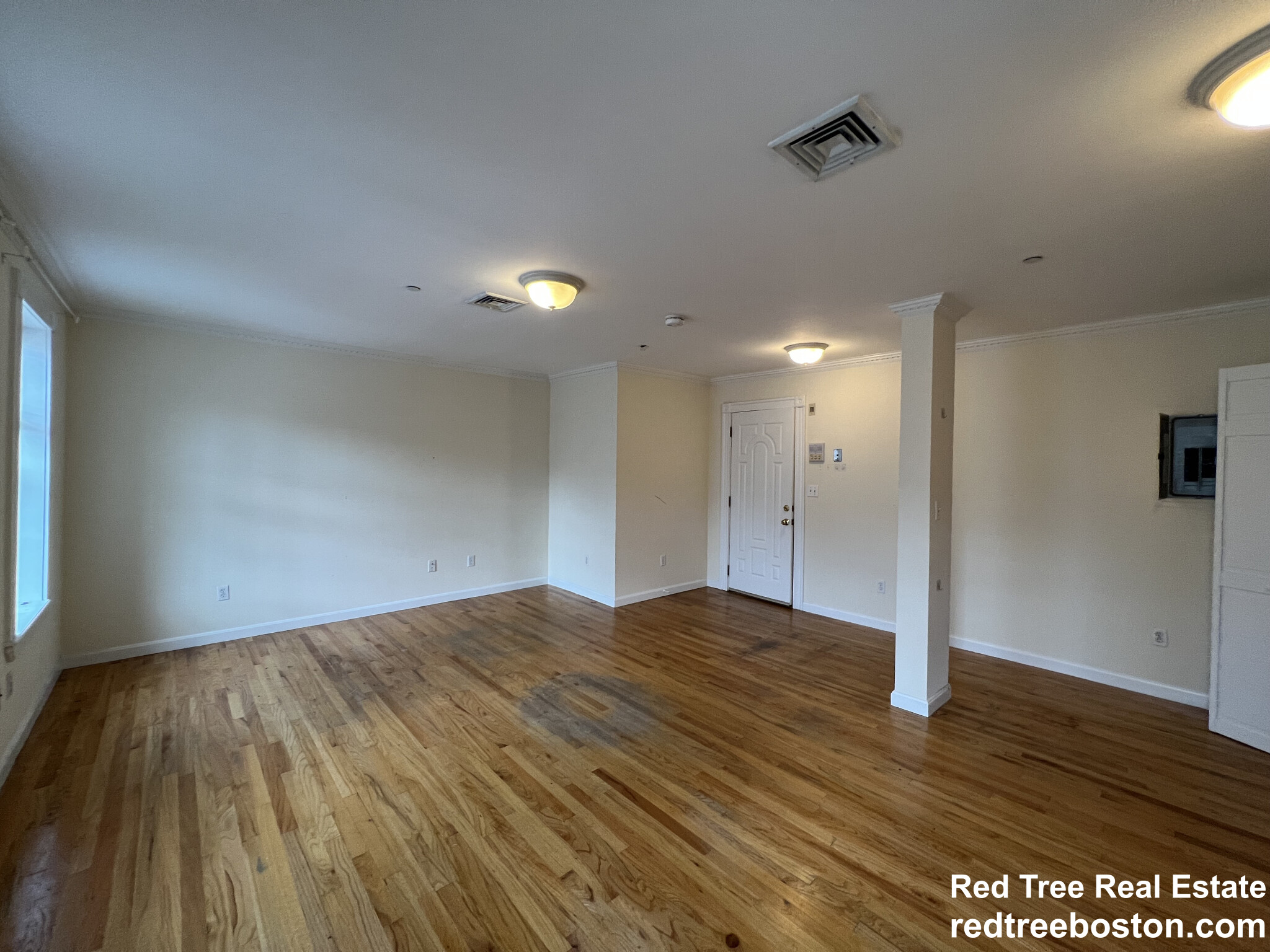 8 Bishop Richard Allen Dr, Central Square