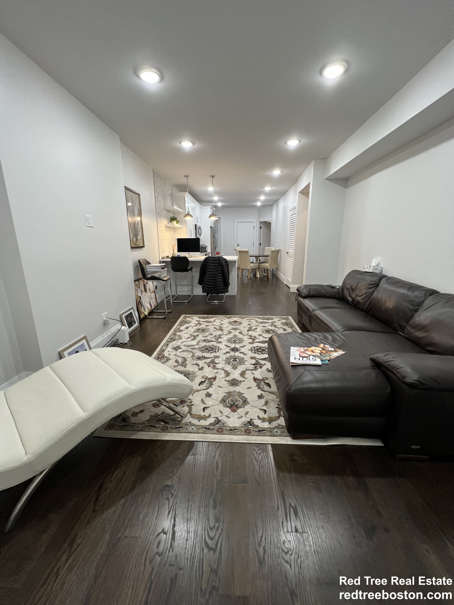 7 Strathmore Rd, Chestnut Hill