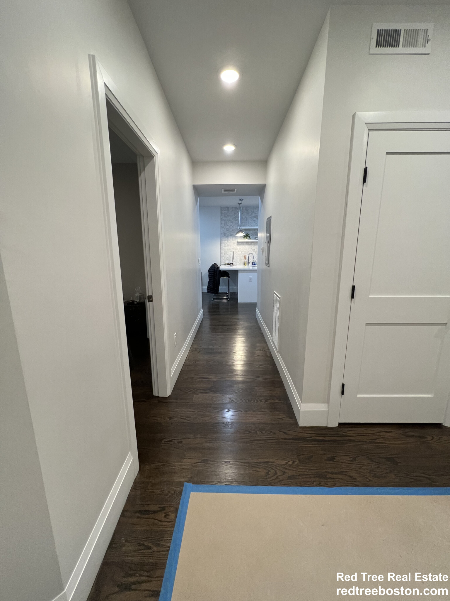 7 Strathmore Rd, Chestnut Hill