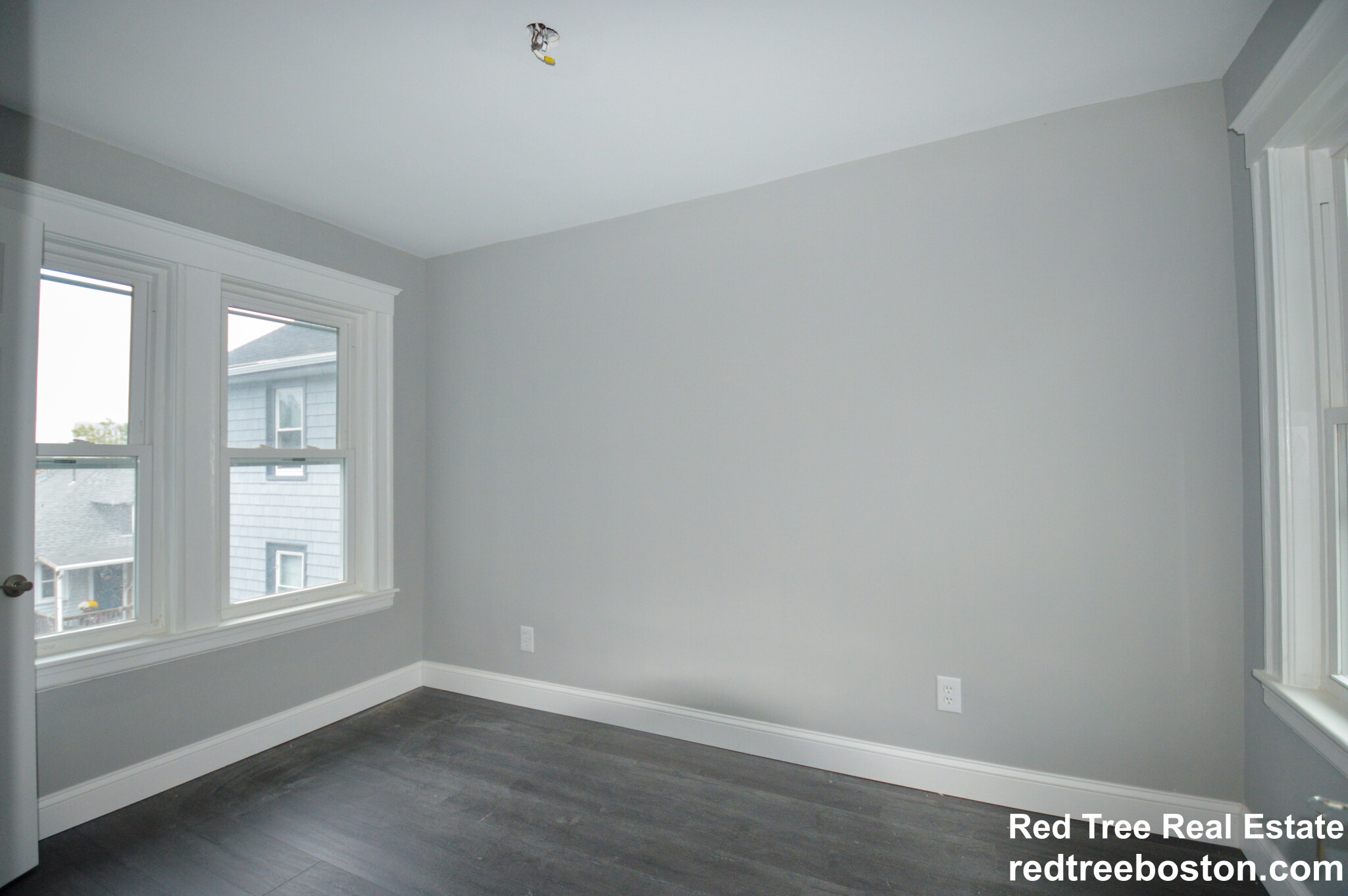 159 Hillside St, Mission Hill