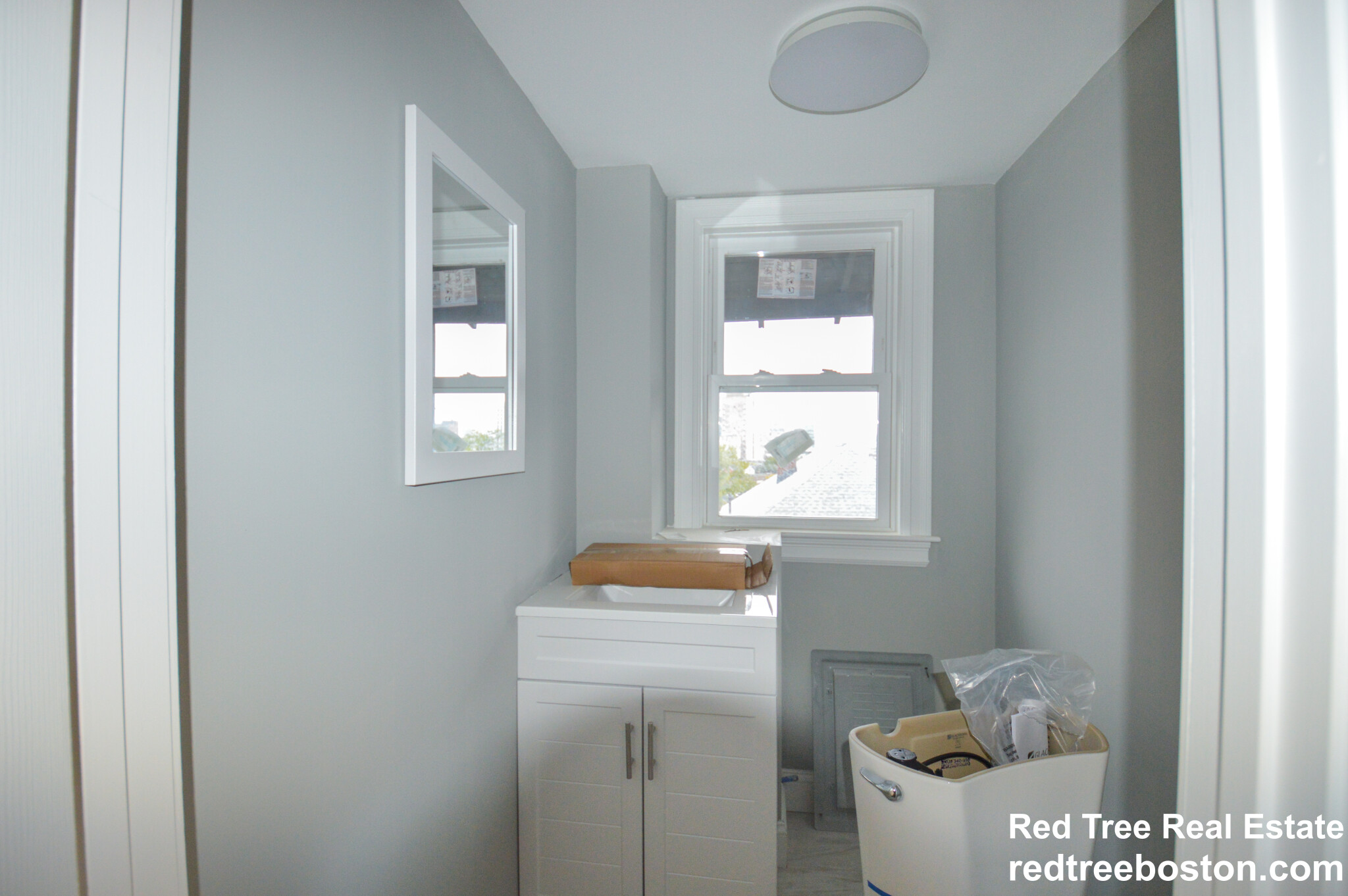 159 Hillside St, Mission Hill