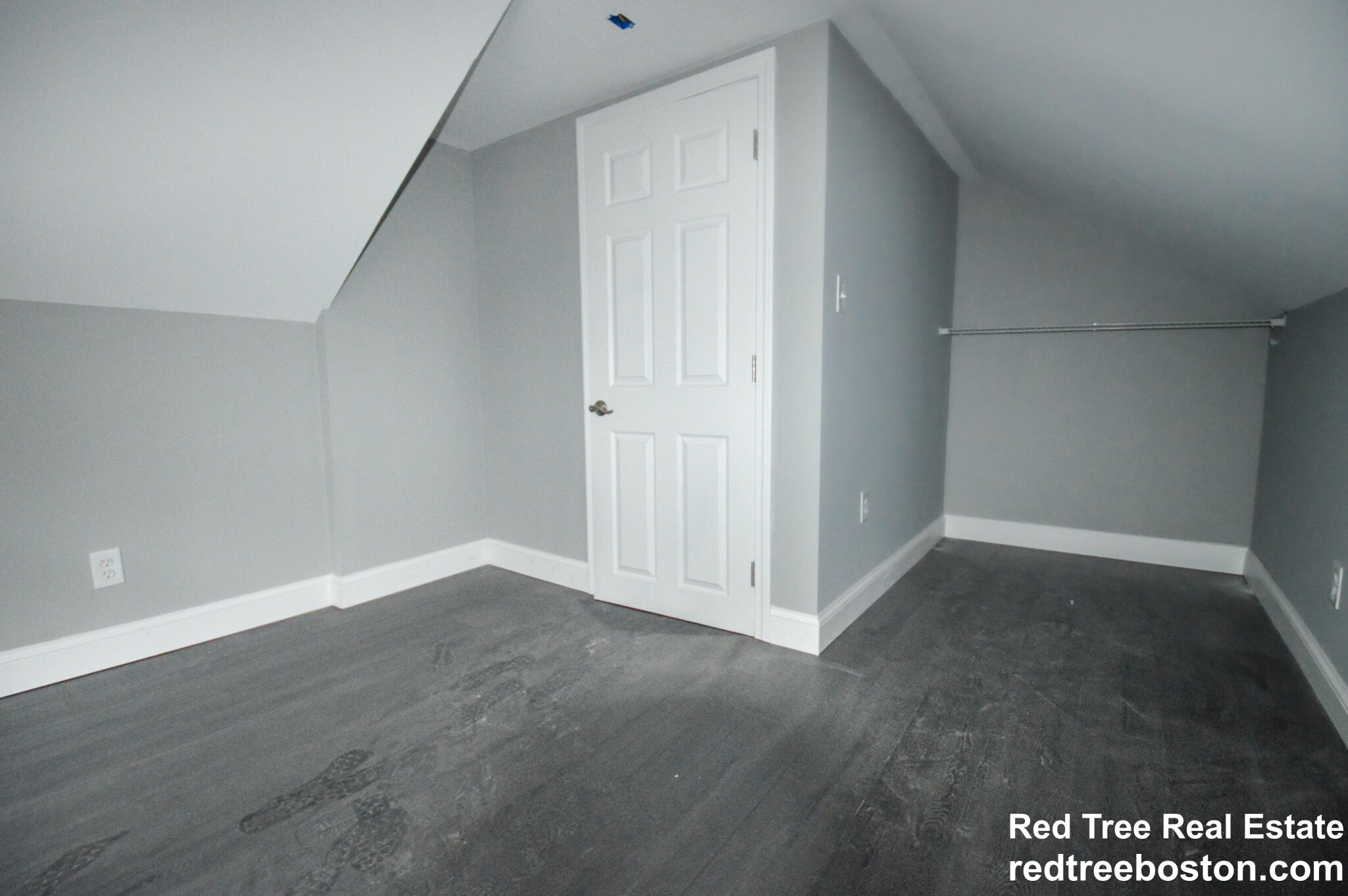 159 Hillside St, Mission Hill