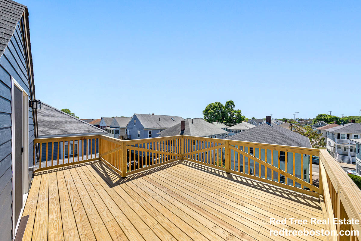 62 Bradbury Ave, West Medford