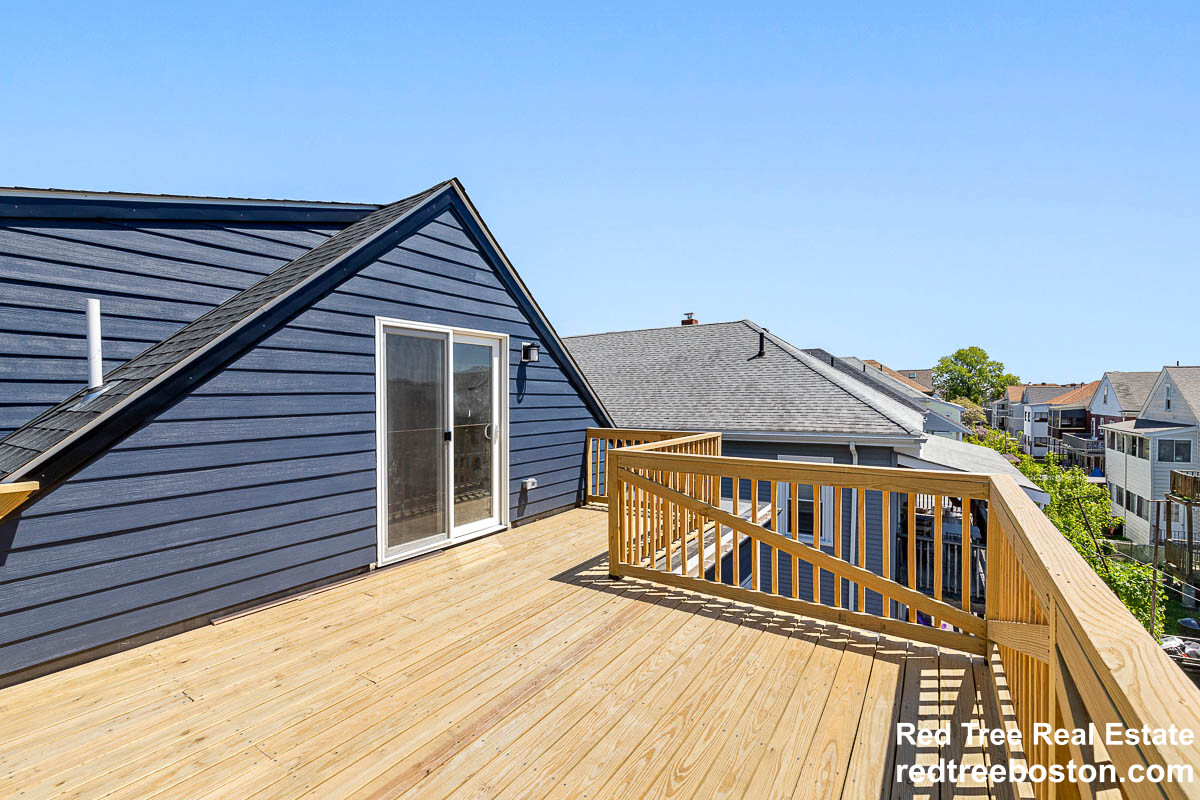 62 Bradbury Ave, West Medford