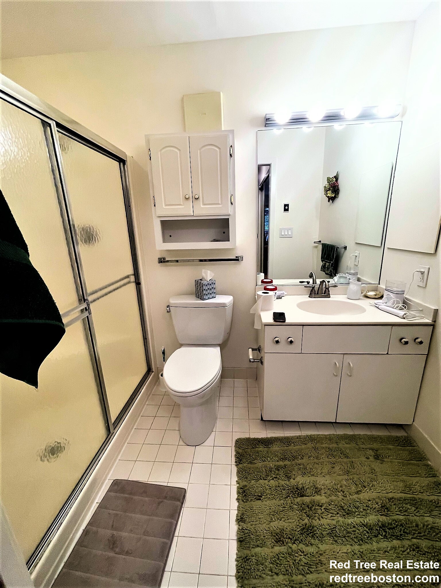 100 Rosemary Way, Needham