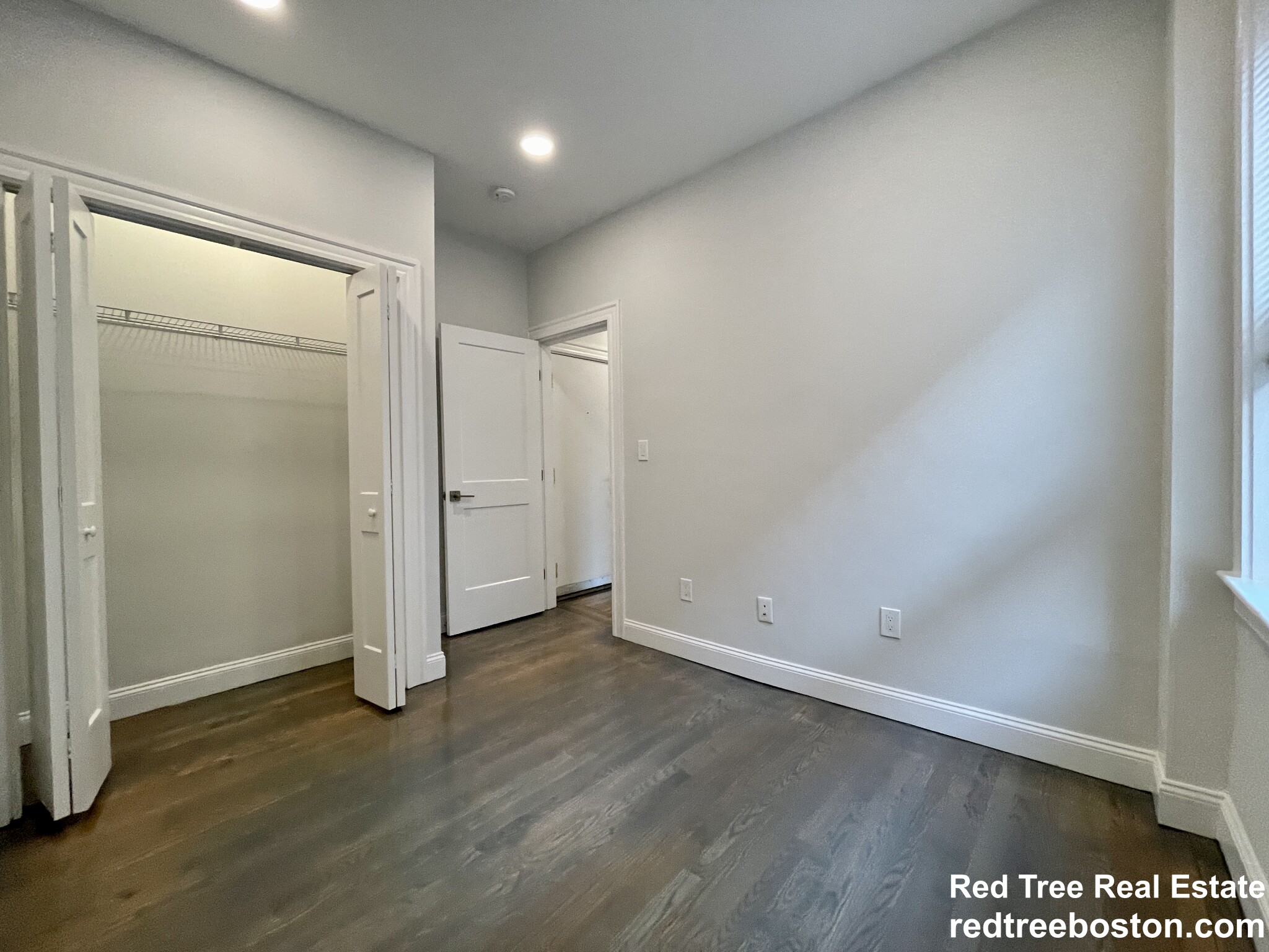 32 Queensberry St, Fenway