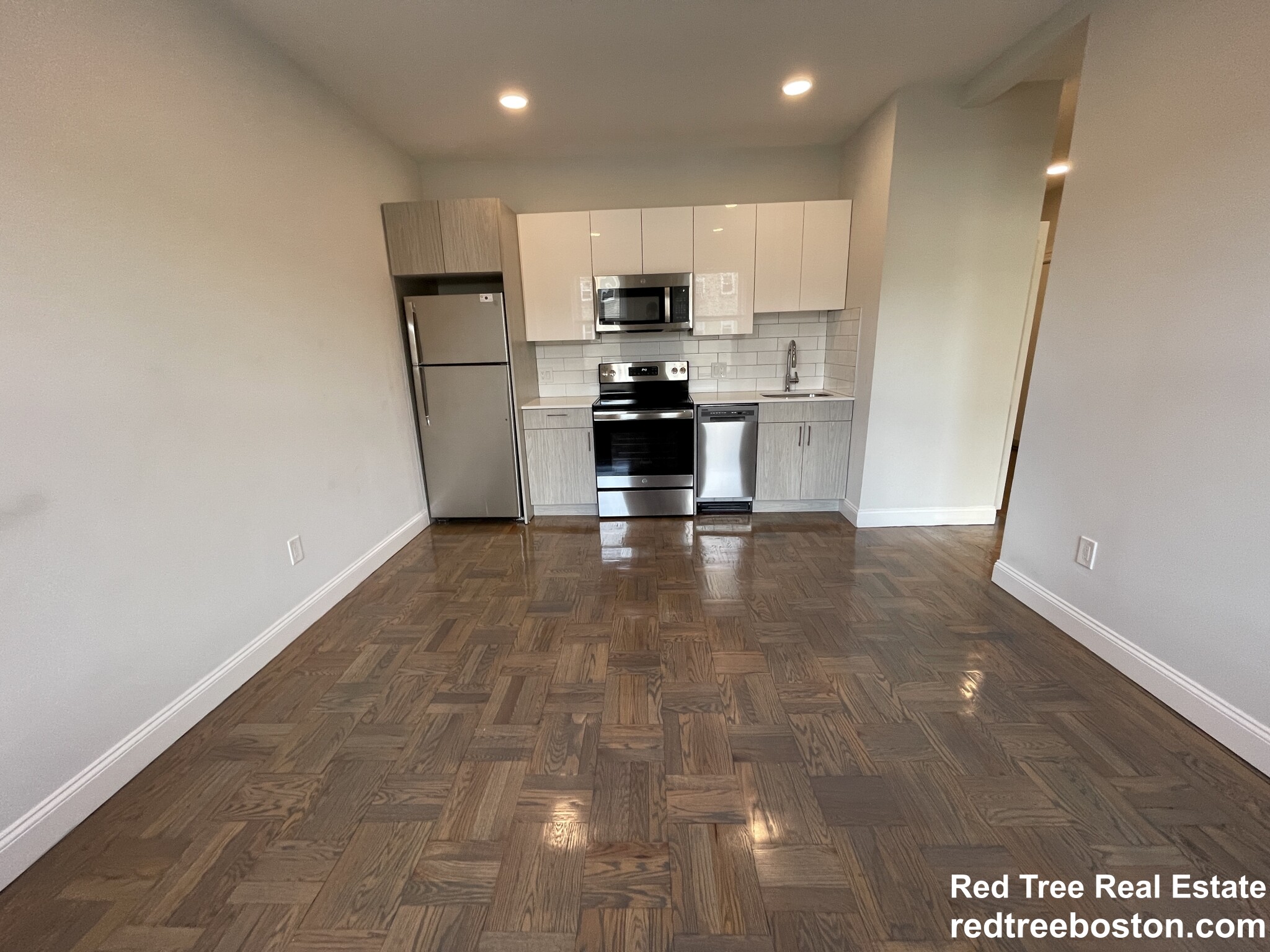 32 Queensberry St, Fenway