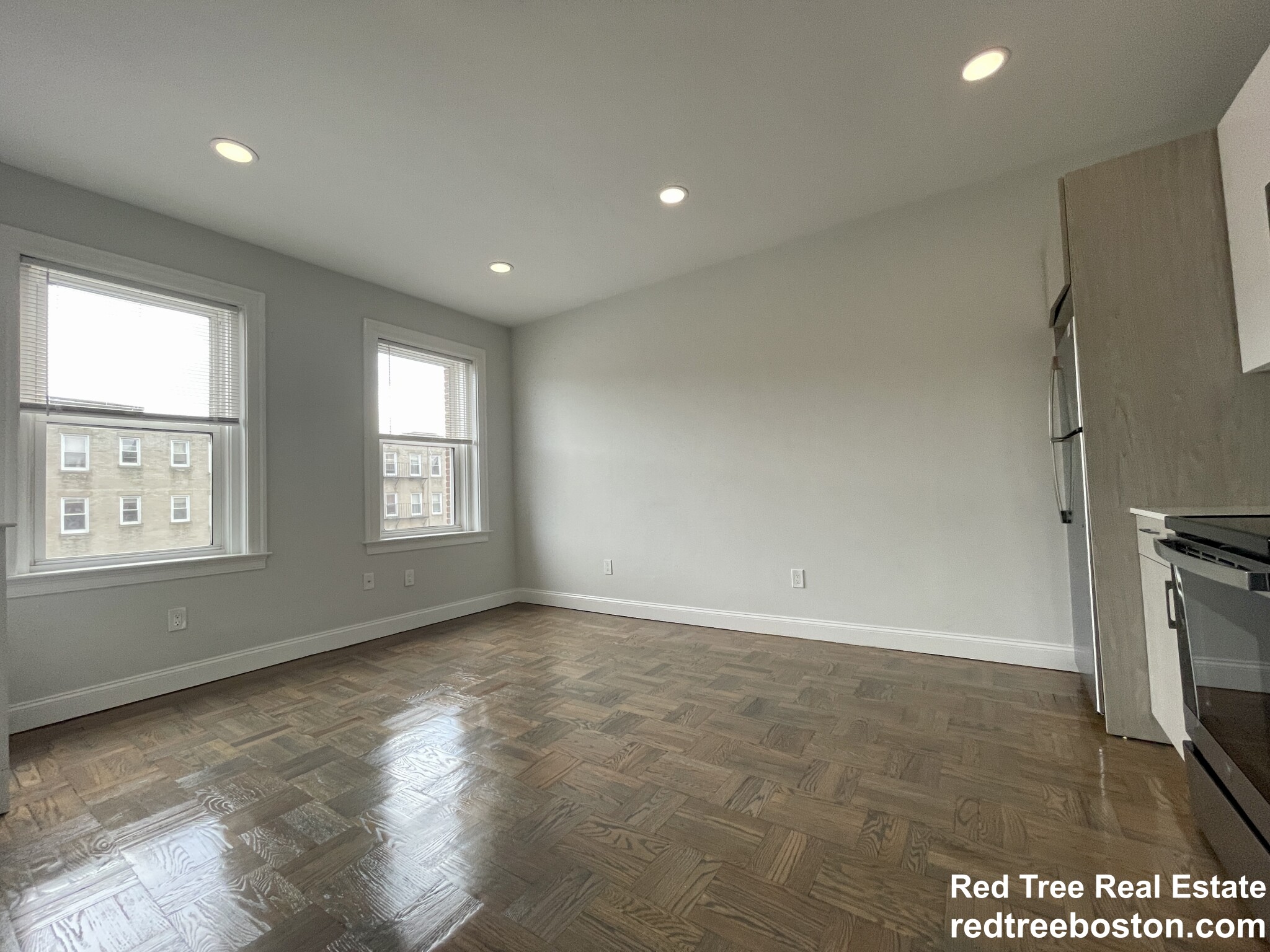 32 Queensberry St, Fenway