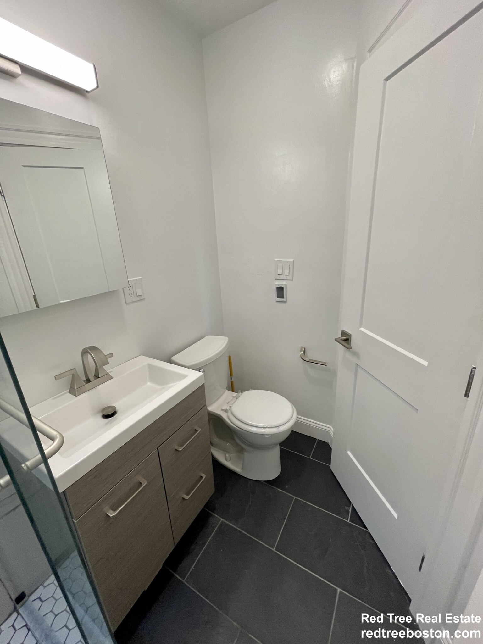 32 Queensberry St, Fenway