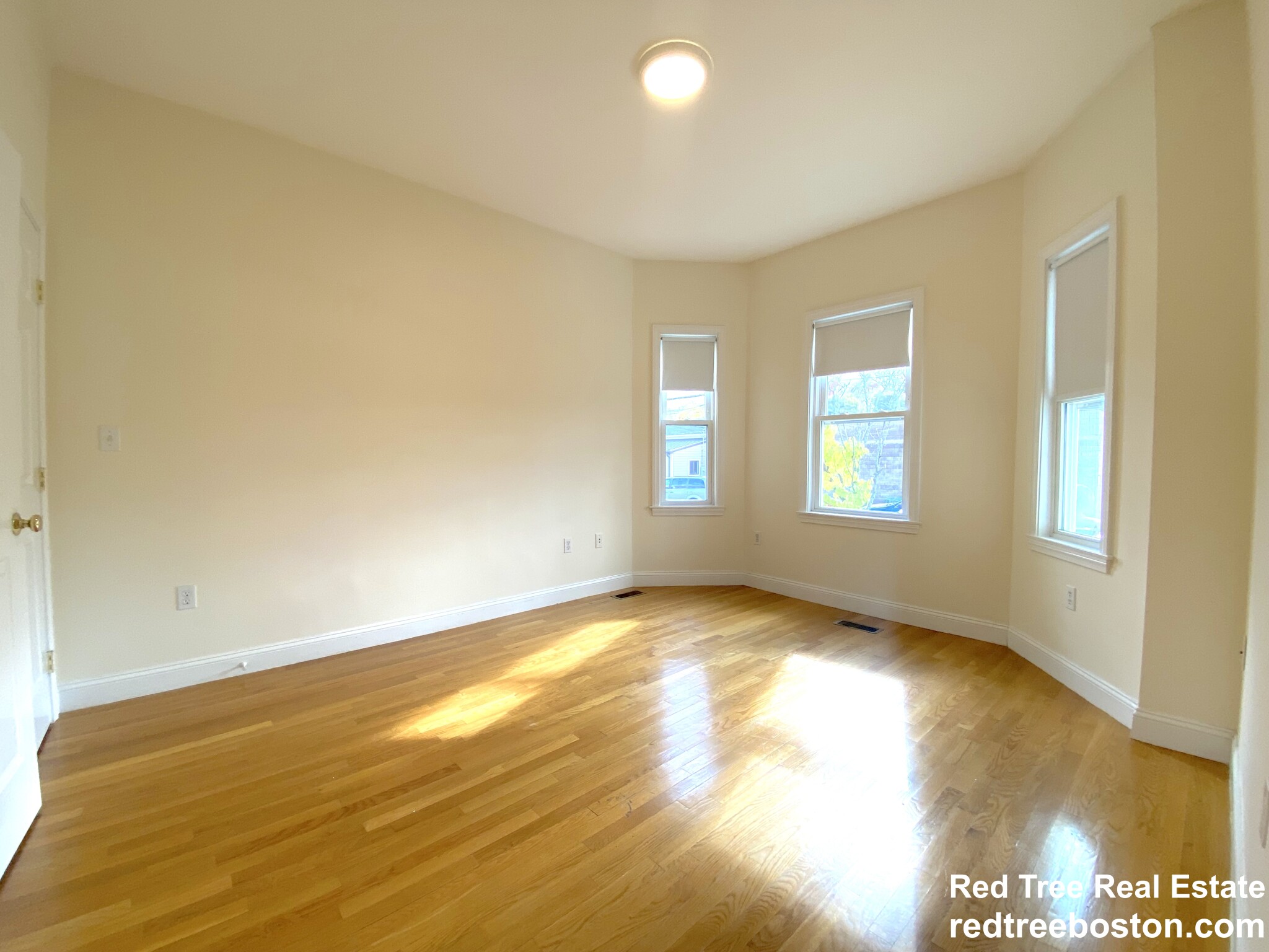 20 Clarendon St, Watertown