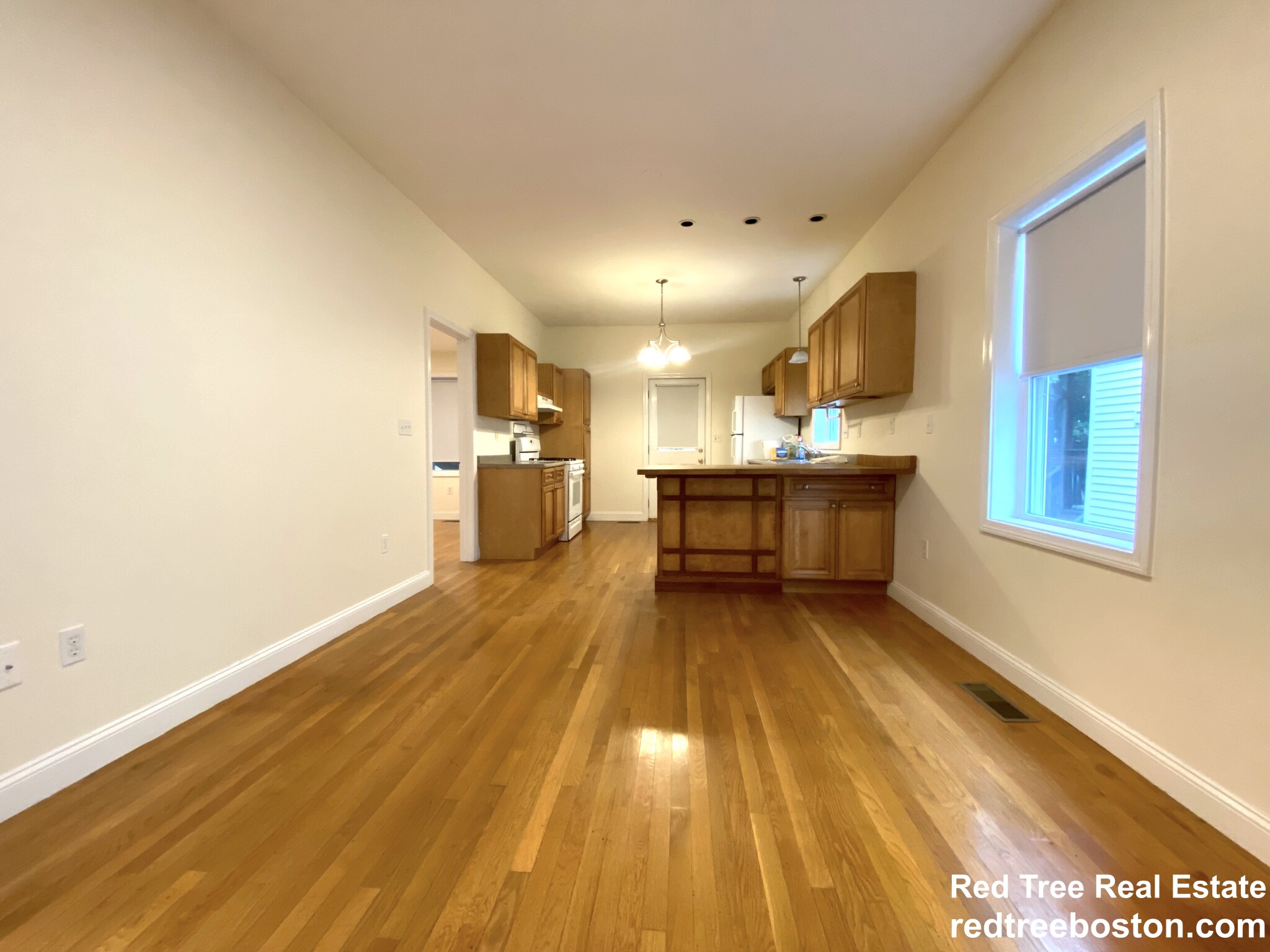 20 Clarendon St, Watertown