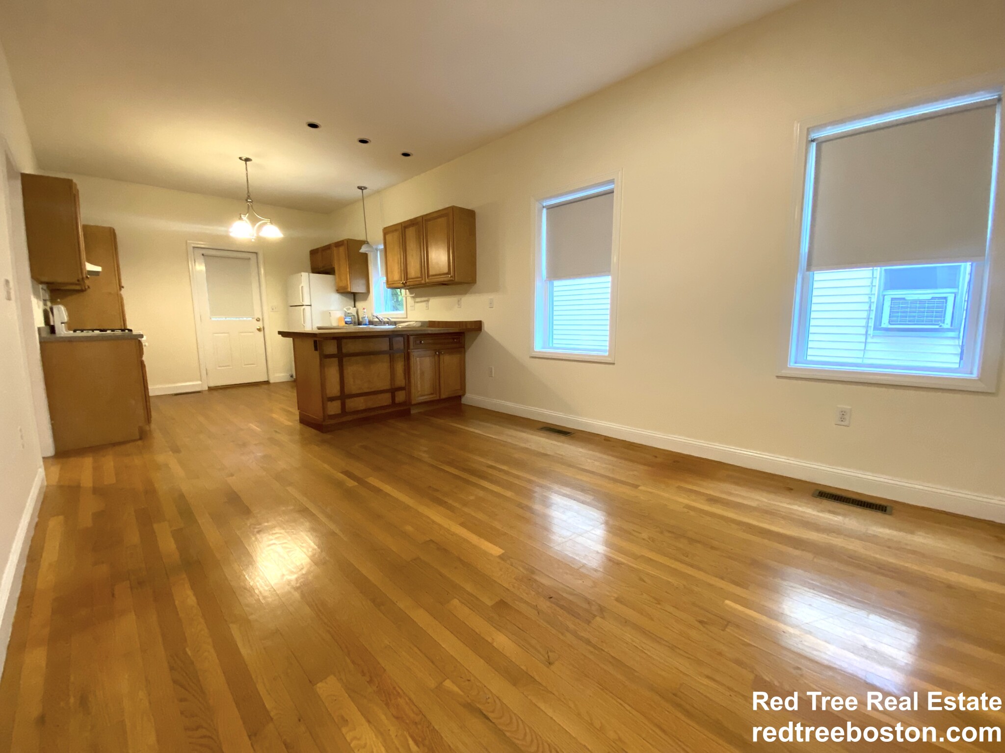 20 Clarendon St, Watertown