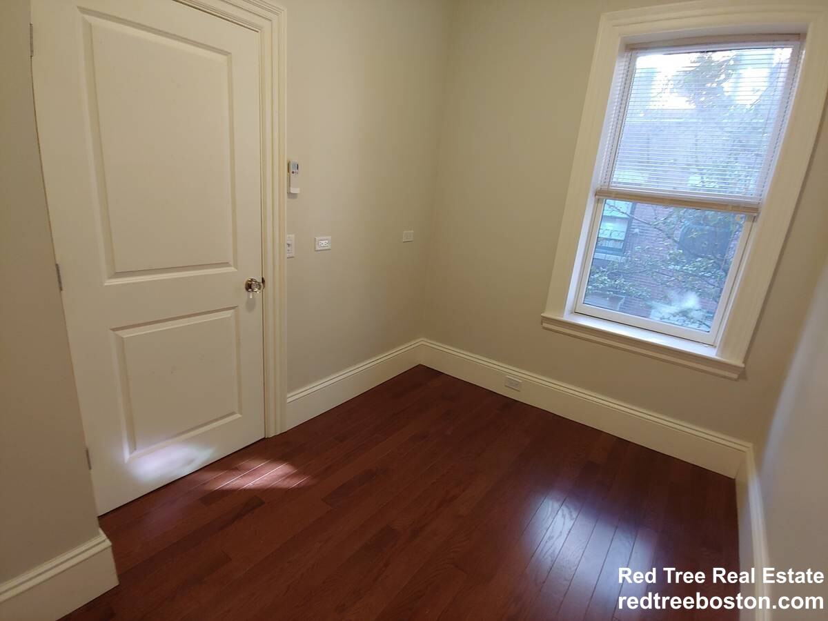 98 Myrtle St, Beacon Hill