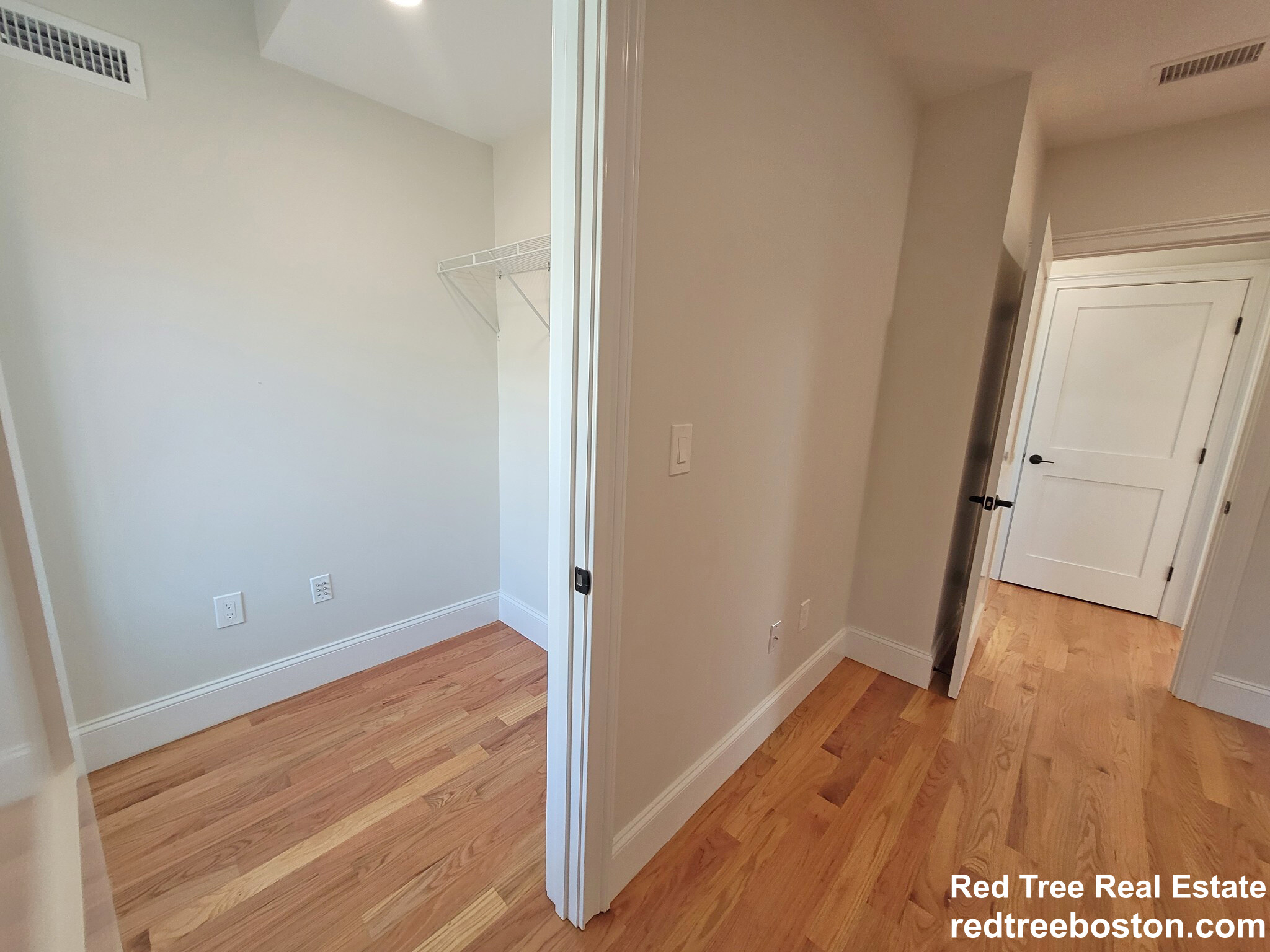 81 White St, East Boston