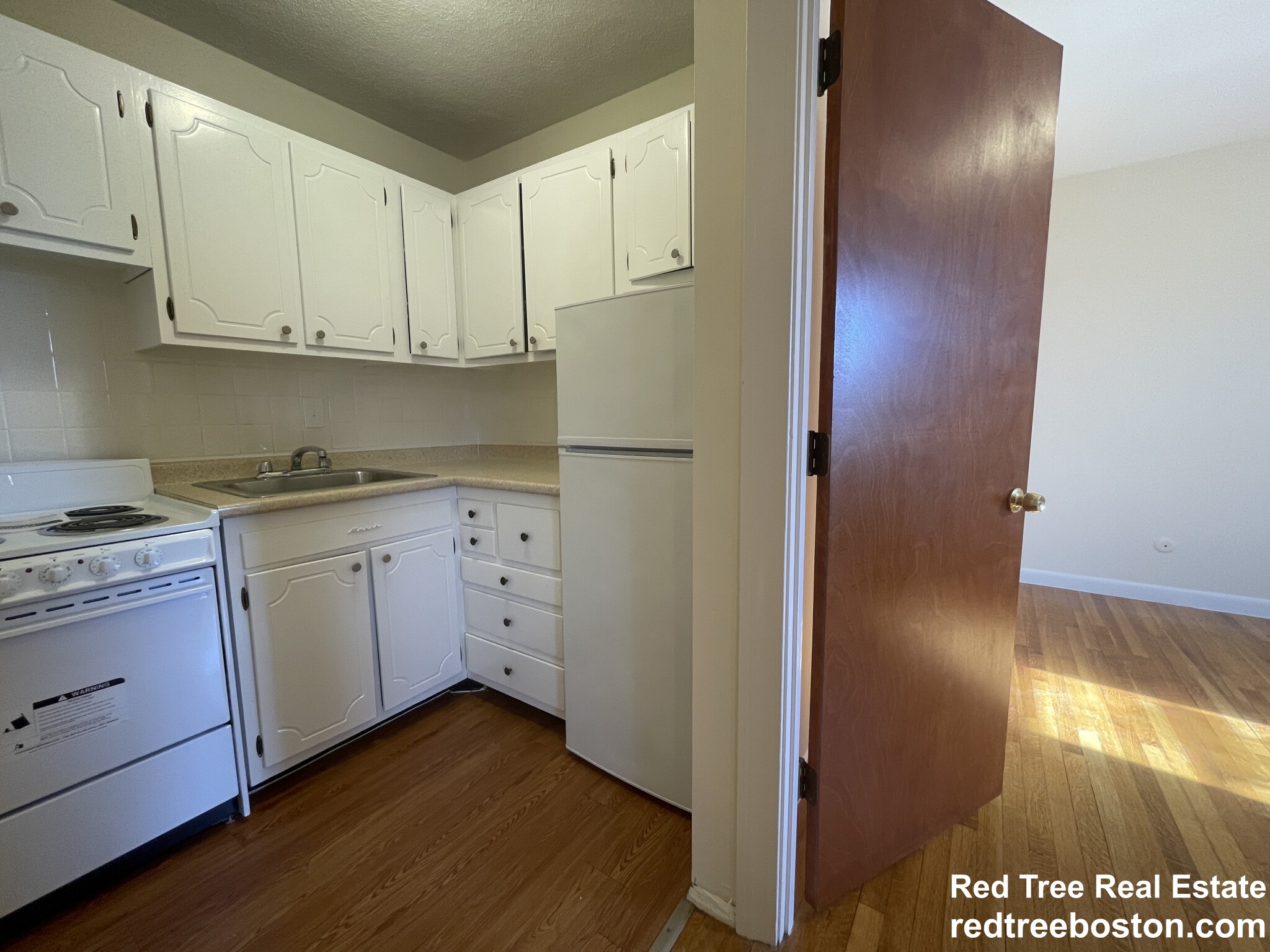 180 North Beacon St, Brighton